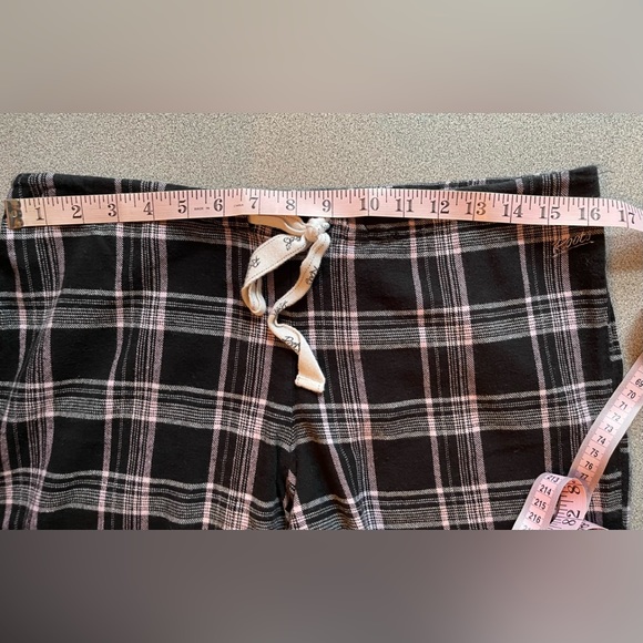 Vintage Roots Canada Black & Pink Plaid Pj Bottoms Size Medium - Picture 7 of 9